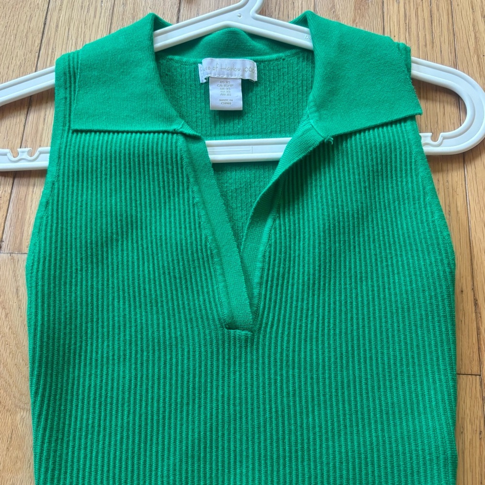House of Harlow 1960 Emerald V-Neck Sweater